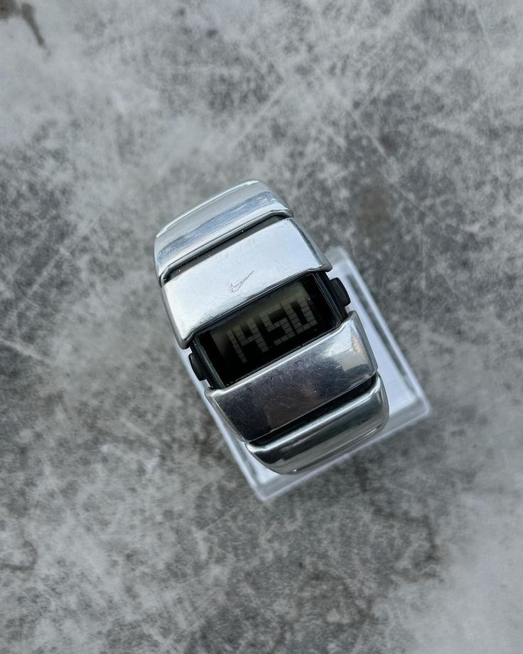 Nike D Line Digital Sports Watch – Waterproof, Durable, Modern Design